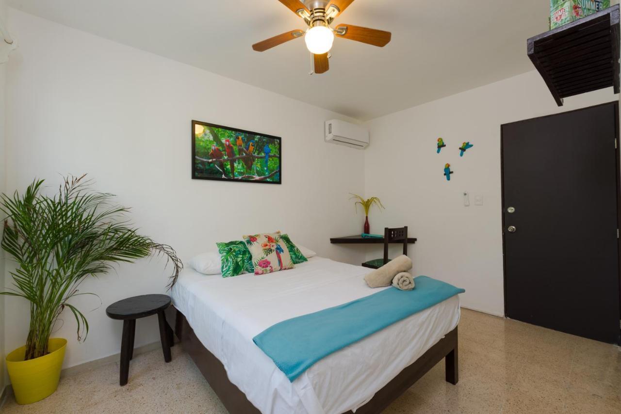Отель Casa Tropical Канкун Экстерьер фото