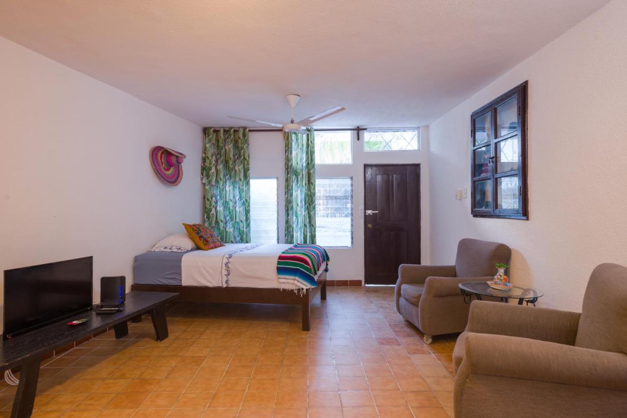Отель Casa Tropical Канкун Экстерьер фото